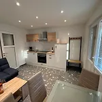 Mm Villa, Strandnahe Mit Pool & Whirlpool In וילה *