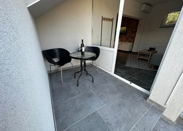 Mm Villa, Strandnahe Mit Pool & Whirlpool In Villa *