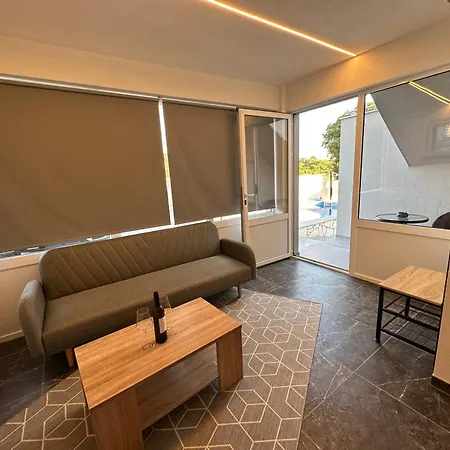Mm Villa, Strandnahe Mit Pool & Whirlpool In Krusevo (Zadar)