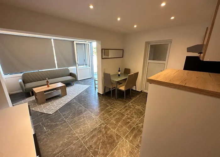 Vila Mm Villa, Strandnahe Mit Pool & Whirlpool In
